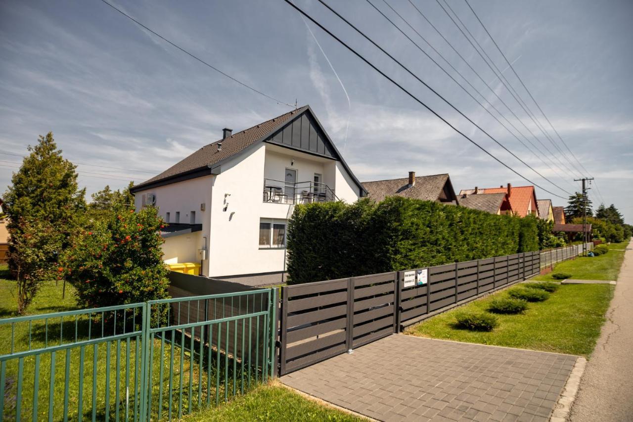 Oliver 22 Apartman Fonyod Bagian luar foto